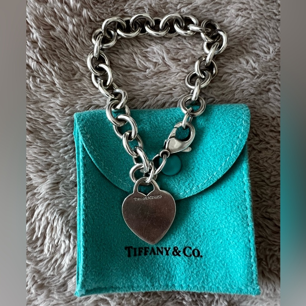 Tiffany & Co Heart Toggle Bracelet